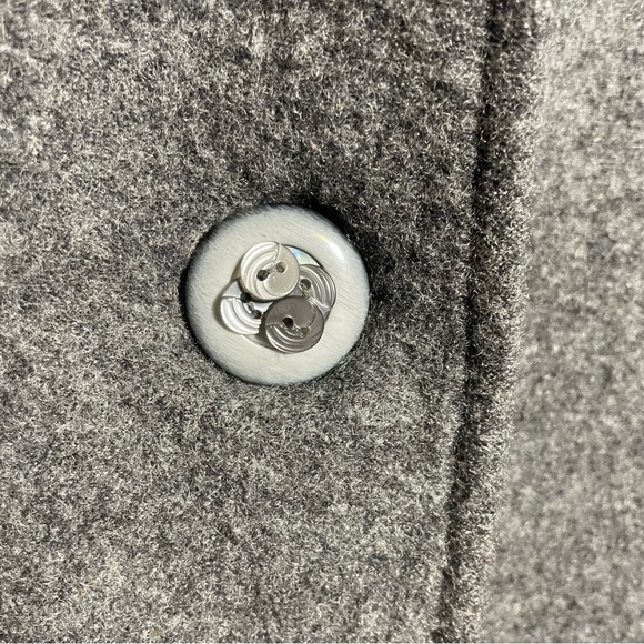 Icelandic Designs 100% Wool Jacket w/embroidered details - Picture 9 of 9